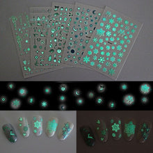 Load image into Gallery viewer, 60*92mm nail art nailartkit glow in the dark series christmas day Christmas glow in the dark nail art

